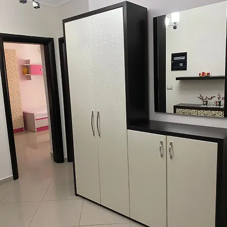 2nd Floor Apartamento *