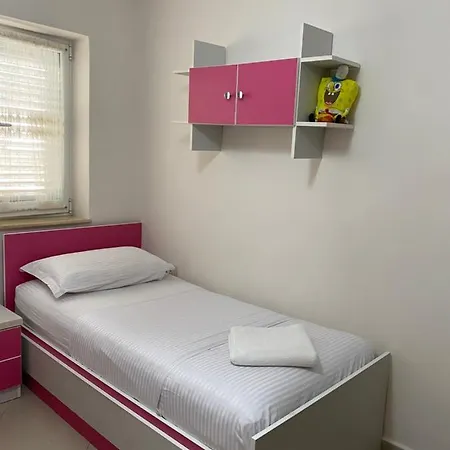 Apartamento 2nd Floor Tirana